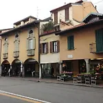 Molly\'S Home